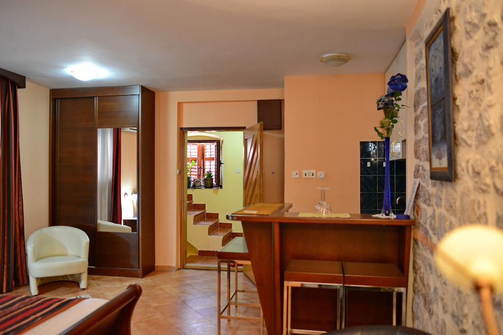 Apartments Kotor Old Town Extérieur photo